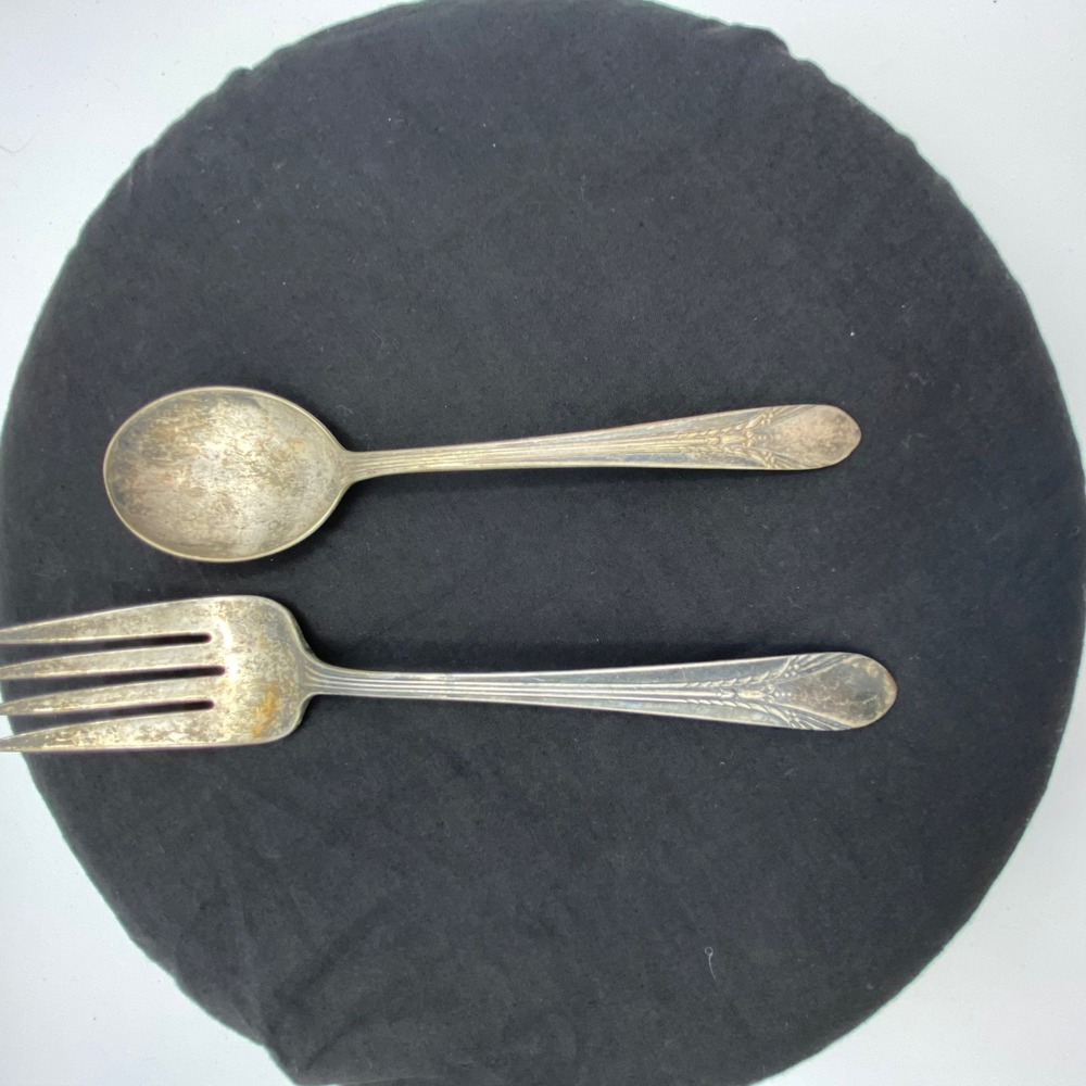 1938 William Rogers Serving Silver Plated Meat Fork Spoon Patina Wheat Grass